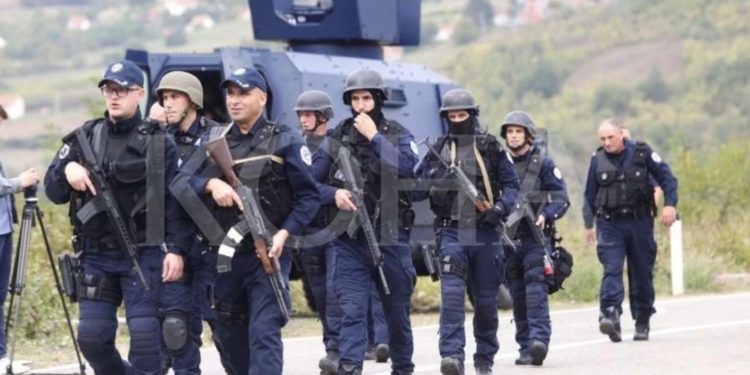 Policia merr informacion se “dikush” do të hyjë nga Serbia, çon autoblindat në Jarinjë