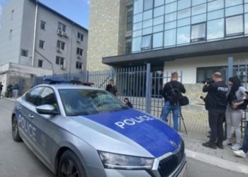 Së shpejti nis tërheqja e 25% të zyrtarëve policorë nga komunat në veri
