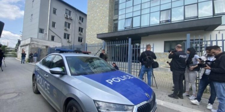 Së shpejti nis tërheqja e 25% të zyrtarëve policorë nga komunat në veri