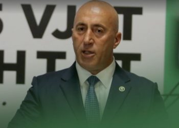 Haradinaj: Qeveria po na ngul thikë pas shpine, aty ku na dhemb më së shumti