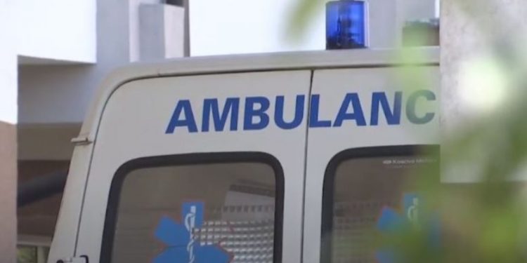 Mitrovicasi i hyn dru personit që e denoncoi në Polici, ia thyen dorën
