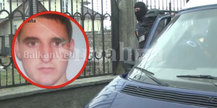 Policia e arreston në Mitrovicë pjesëtarin e grupit kriminal të kërkuar nga Shqipëria