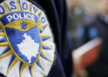 E çuditshme: Mitrovicasi prezantohet rrejshëm si polic që të shkojë në burg, thotë se e gjithë rroga po i shkon në kredi