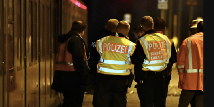 Mërgimtarin nga Mitrovica e dëbon Gjermania pasi e denoncoi gruaja, e kërcënon edhe në Kosovë kur i kërkoi të ndahen