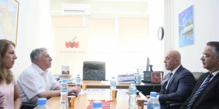 Haradinaj: Kurti e Nagavci t’i kërkojnë falje Kosovës