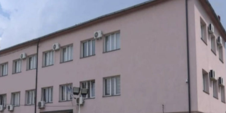 Lajmërim i rrejshëm, u tha se dyshohet për bombë në një objekt në Mitrovicë