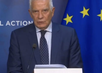 Borrell u telefonon Kurtit e Vuçiqit, kërkon të kthehet qetësia në Veri dhe të lirohen pelegrinët