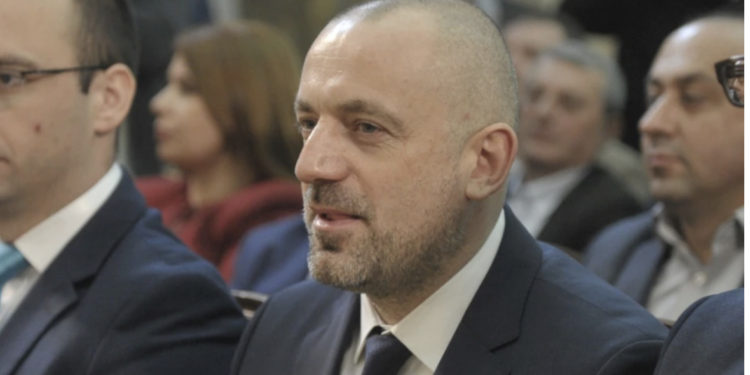 Milan Radojiçiq dyshohet të jetë plagosur dhe po trajtohet në Serbi