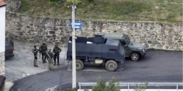 Trupat e sulmuesve të vrarë në Banjskë nuk iu dorëzohen familjarëve pa përfunduar edhe identifikimet shkencore