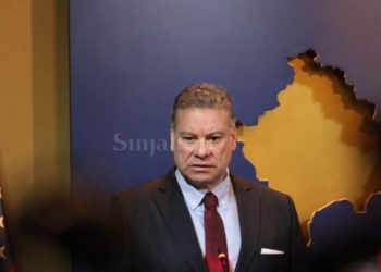 Escobar: Jam alarmuar me sulmet ndaj Lajçakut, ai s’do të largohet – njëjtë sikur dialogu