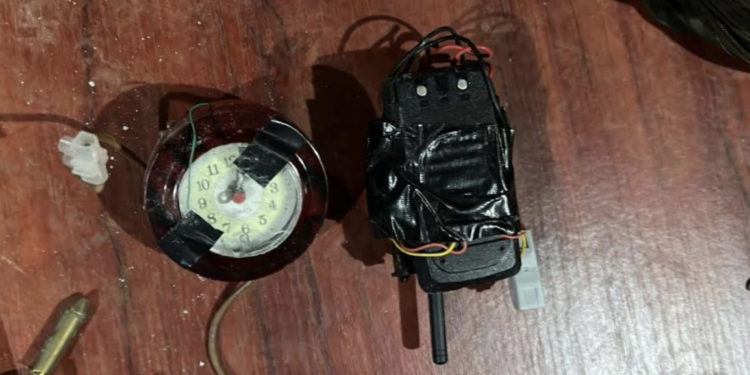 Policia bastis shtatë lokacione në veri, konfiskon një sasi municioni, kallashnikovë, zola, eksploziv