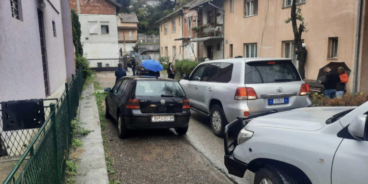 Vazhdon bastisja në Leposaviq