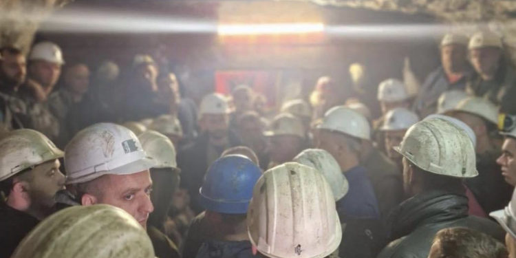 Tre minatorë në gjendje të rëndë, dërgohen me urgjencë në spital