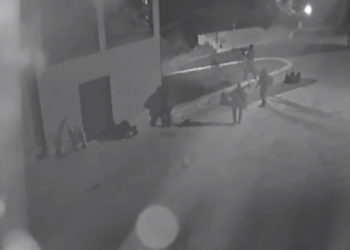 Momenti kur terroristët serbë gjuajnë me kallashnikovë e zollë policinë e Kosovës në Banjskë