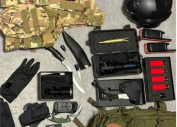 Policia sekuestron pajisje ushtarake në bagazhin e një autobusi në Merdarë