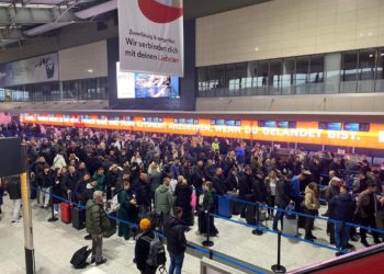 Fluks i madh/ 45 aeroplanë pritet të nisen nesër nga Aeroporti i Prishtinës