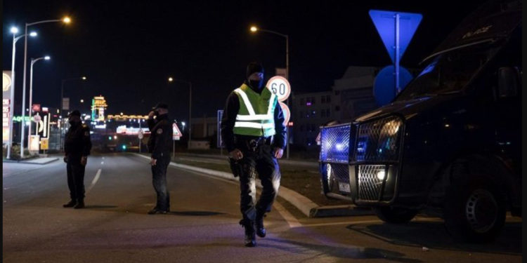 Policia me aksion të madh, kontrollon rreth 550 automjete dhe konfiskon 76 patentë shofer