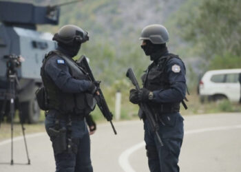 Këta janë të dyshuarit që ishin cak i Krimeve të Rënda në bastisjet e djeshme për barrikadat në veri