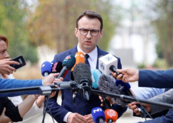 Zyra e Petkoviqit lëshon një memorandum në lidhje me ndalimin e dinarit në Kosovë