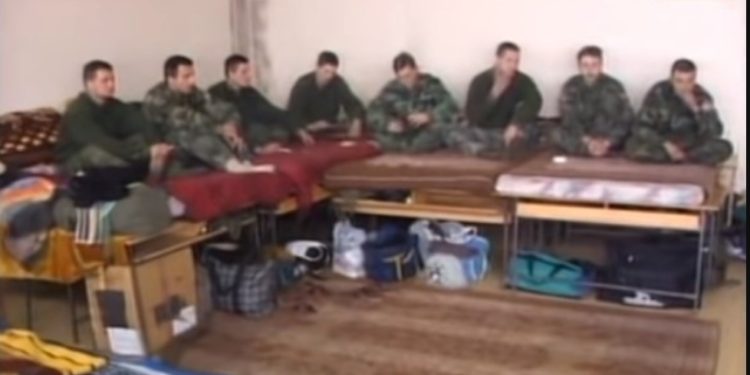 25 vite nga zënia rob e ushtarëve serbë nga ushtarët shaljan