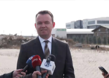 Ministria e Bujqësisë e kthen në pronësi tokën 4 milionëshe që i ishte bartur kundërligjshëm serbit, Jovica Deniq