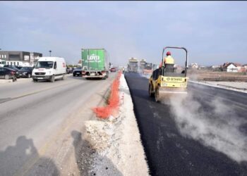 Vazhdojnë punimet me kapacitete të plota në magjistralen Prishtinë-Mitrovicë