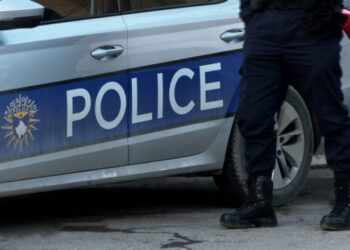 Trazohen banorët në Stantërg të Mitrovicës – dikush gjuan me armë nga vetura