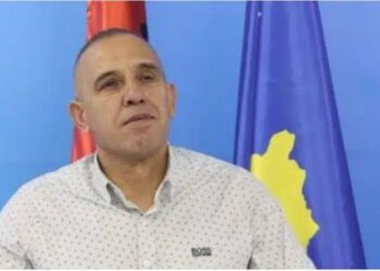 Zeqiri i bindur se s’do të shkarkohet, thotë se Lista Serbe nuk ka guxim të ballafaqohet me të vërtetën