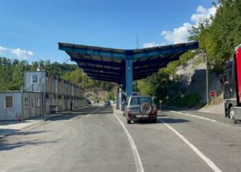 Serbi tentoi ta korruptojë policin e Kosovës me 50 euro, por arrestohet