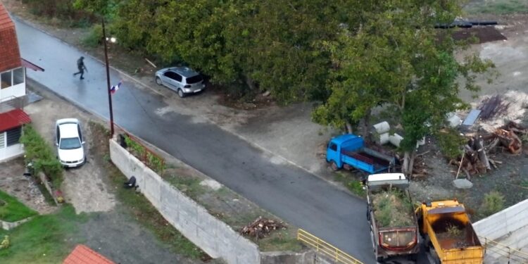 Sveçla: 400 ekstremistë serbë po trajnohen afër kufirit me Kosovën, me urdhër të Vuçiqit mund të ketë sulme