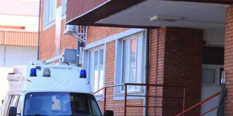 “Vizita pa udhëzim paguhet 10 euro”, Emergjenca e Mitrovicës s’i trajton pacientët pa udhëzim të mjekut familjar