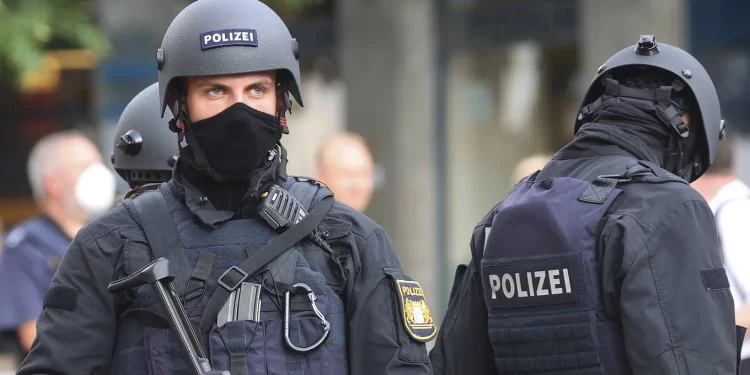 Gjermania thyen zinxhirin më të madh të mashtrimit me ‘call center’, përfshirë Kosovën