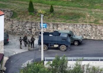 Grupet ekstreme serbe në pritje për sulme në veri