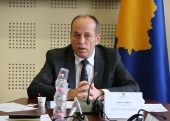 Ferat Shala: S’përjashtohet mundësia që Kurti ta luajë kartën e fundit elektorale me rritje pagash