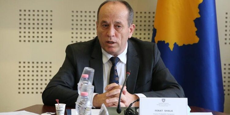 Ferat Shala: S’përjashtohet mundësia që Kurti ta luajë kartën e fundit elektorale me rritje pagash