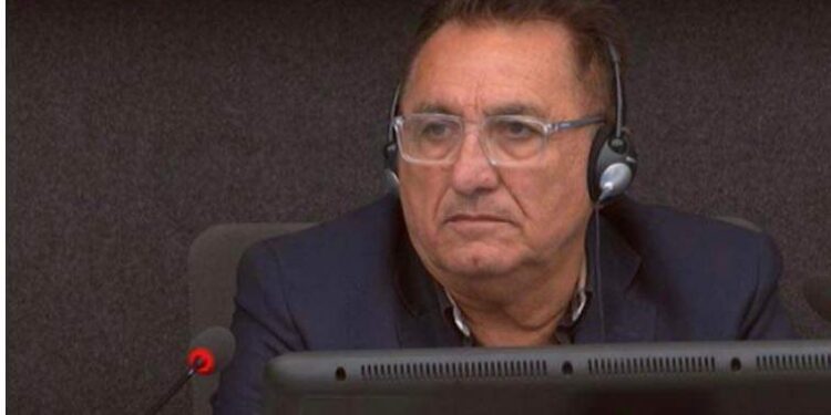 “Me ty do ta kryj shpejt”: Rrustem Tetaj tregon pse e tha Thaçi këtë fjali në kazermë