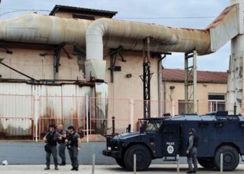 Mbyllja e institucioneve paralele në veri, Policia i fton për intervistim pesë përfaqësues serbë