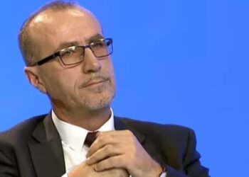 Pacienti në Mitrovicë bleu vet kabllon elektrike për dializë, Haxhiu: Kjo është gjendja e shëndetësisë në Qeverinë Kurti