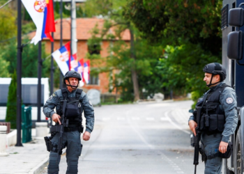 Shtëpia ku u hodh granatë dore në Zubin Potok është e një bashkëpunëtori të kryetarit të komunës