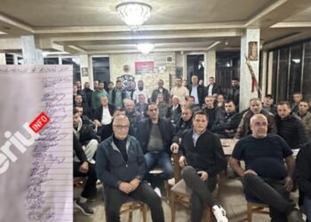 Banorët e Bajgorës mbajtën tubim për kundërshtimin e iniciativës për ndërtimin e kishës katolike, nënshkruajnë edhe peticion