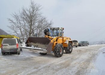 Aksidentohen dy vetura në Bajgorë