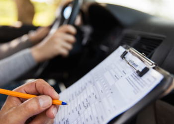 Mitrovicë: 600 euro e dy telefona ia dha instruktorit për të kaluar testin me shkrim të patent-shoferit, arrestohen të dy