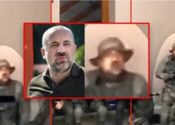 Aktakuza ndaj Milan Radoiçiqit e 41 të tjerëve mbetet në sirtar të gjykatës