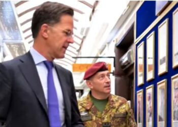 Komandanti i KFOR-it e informon shefin e NATO-s për situatën e sigurisë në Kosovë