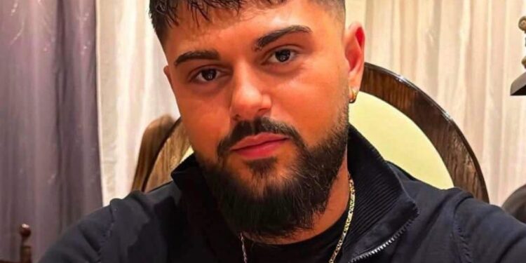 Ky është personi që u gjet i vdekur në banesë në Mitrovicë, varrimi bëhet nesër në Prekaz