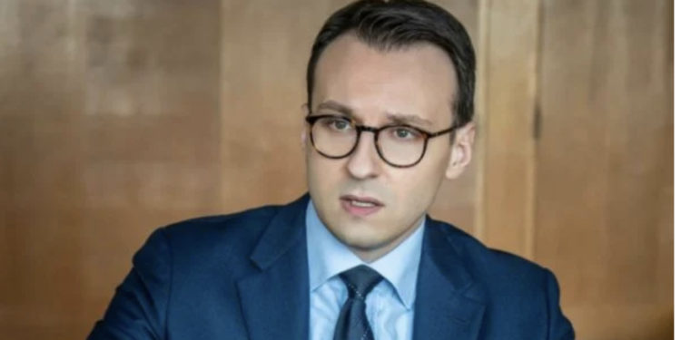 Versioni i palës serbe: Policët e Kosovës u arrestuan në një fshat brenda Serbisë