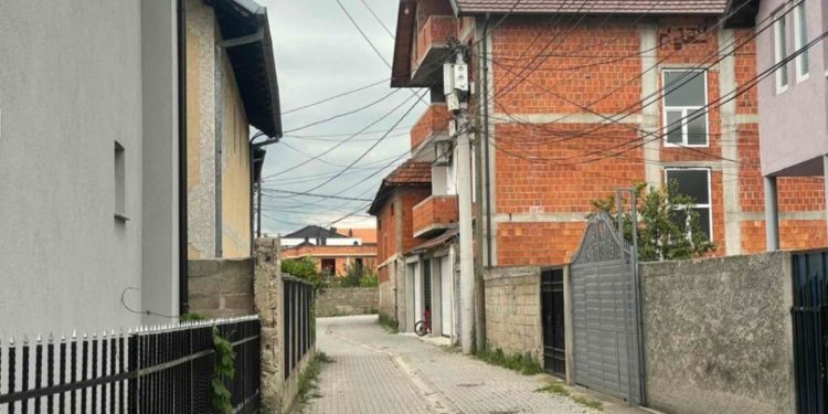Flet bashkëshortja e njërit nga policët e kidnapuar: Çdo ditë flas në telefon, sot nuk u lajmërua hiç