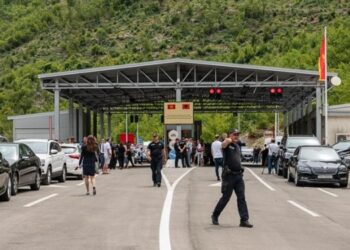 Tentoi t’i korruptojë policët me 30 euro, arrestohet shtetasi serb në kufi